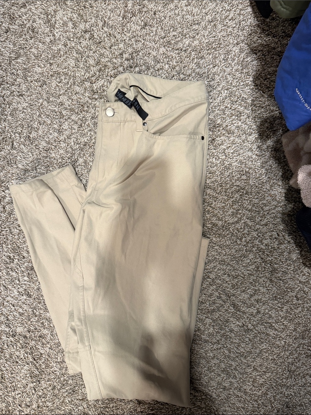 ABC pant khaki like new, worn handful of times. wrong size for seller